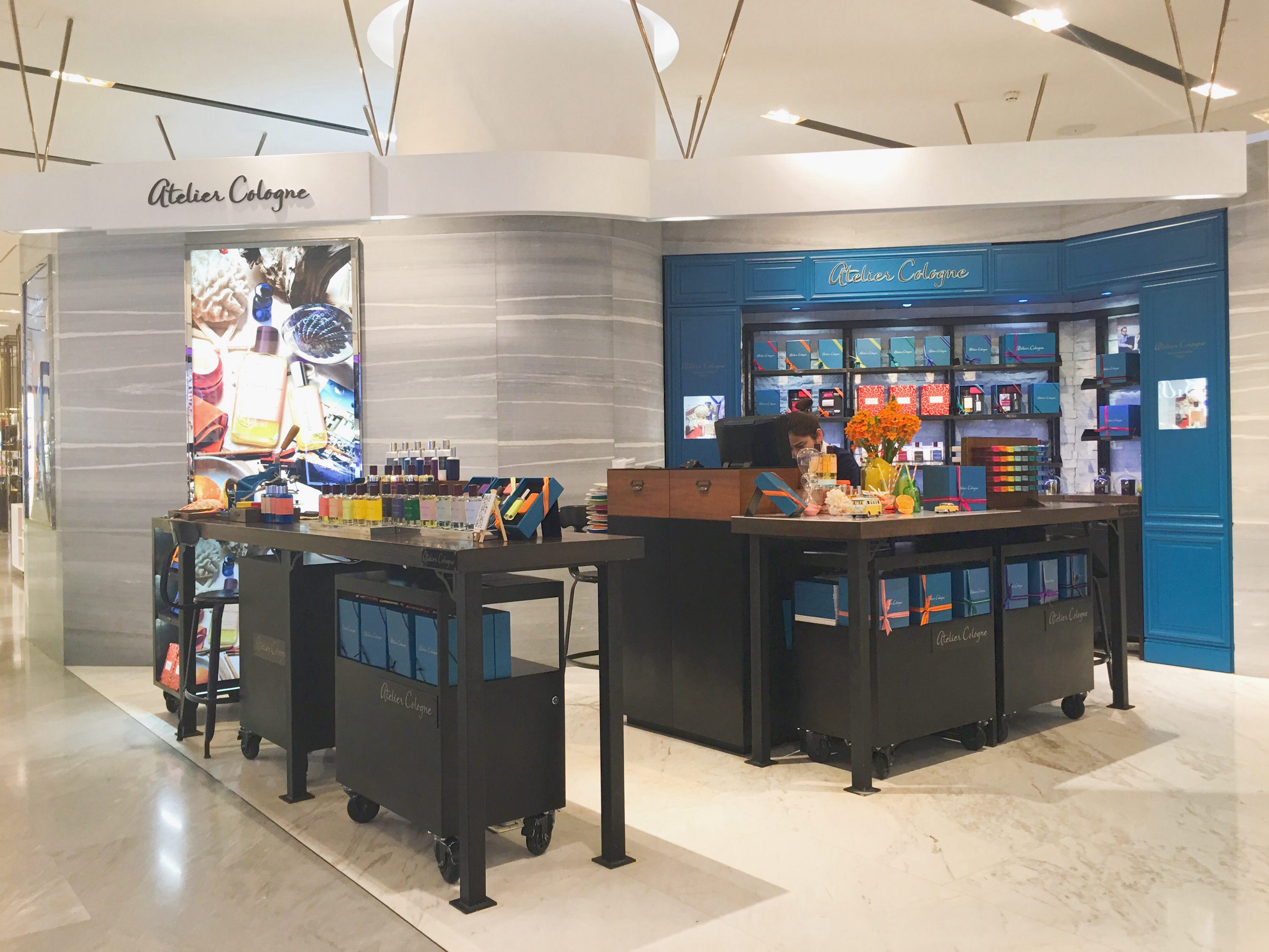 当然也有被欧莱雅收购的法国小众香水品牌欧珑。