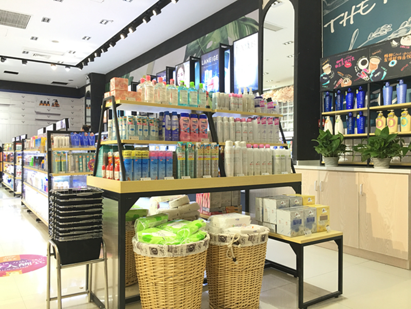 美星家也十分注重打造轻松自选的购物氛围。