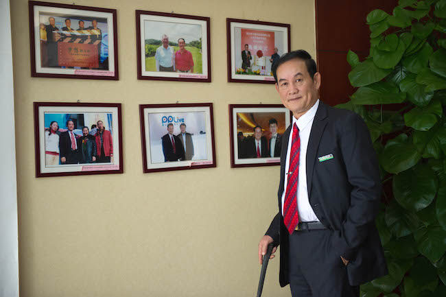 佛山市万盈化妆品有限公司董事长潘炳雄