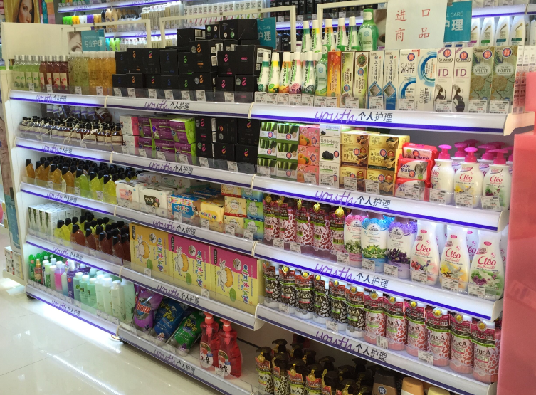 千色千美化妆品店 千色千美化妆品店