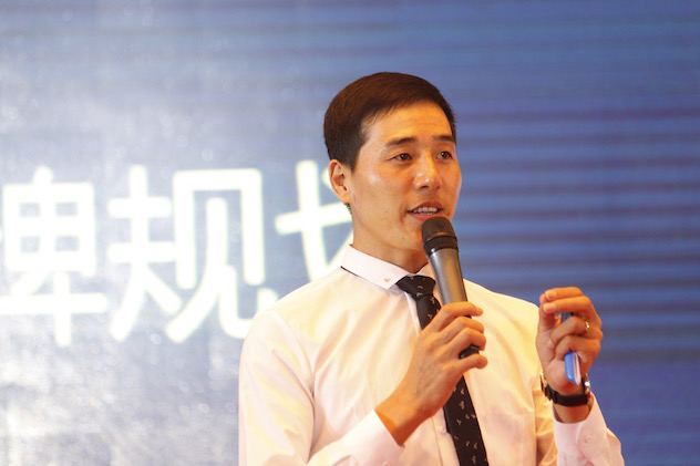 1444470628594629.jpg >>玛宣妮运营总监屈建科.jpg