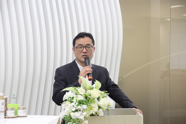 1451114540826994.jpg 严明.jpg
