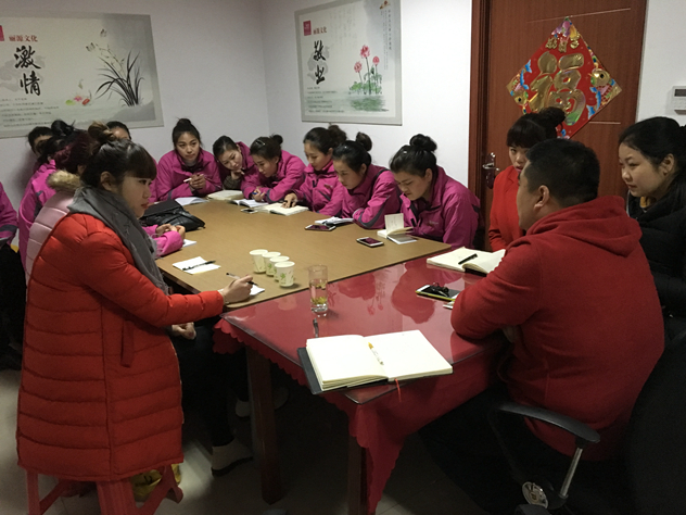 1451303738159680.jpg 6.叶光认真解答店长们提出的问题.JPG