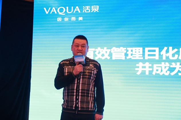 刘鹏.jpg