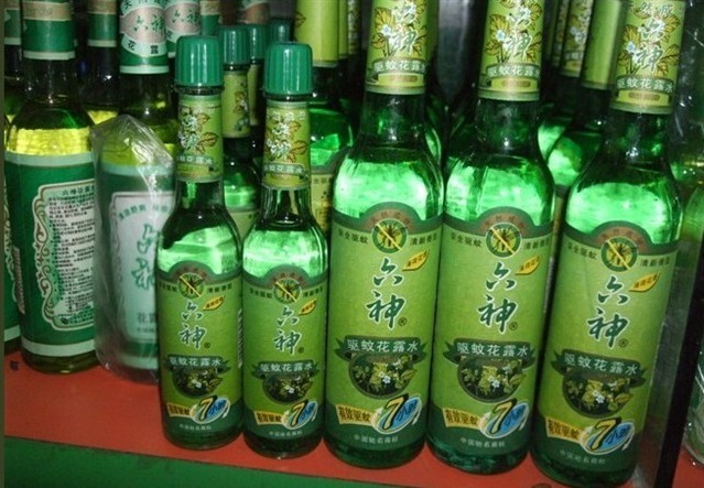 1463112063820013.jpg 六神花露水.jpg