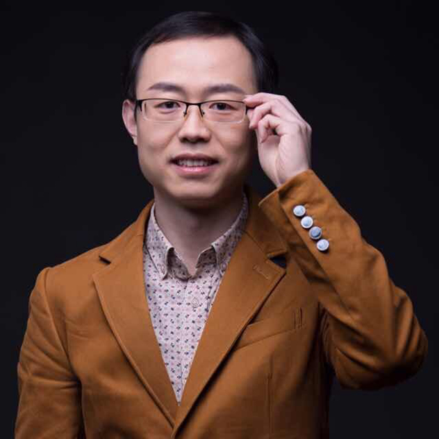 1471853041146589.jpg 邱成个人照片1_副本.jpg