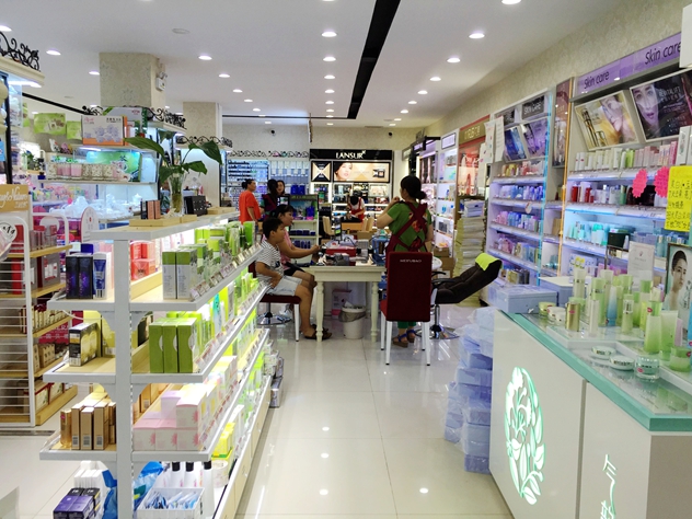 1473072192916994.jpg 淑城百货店内.jpg