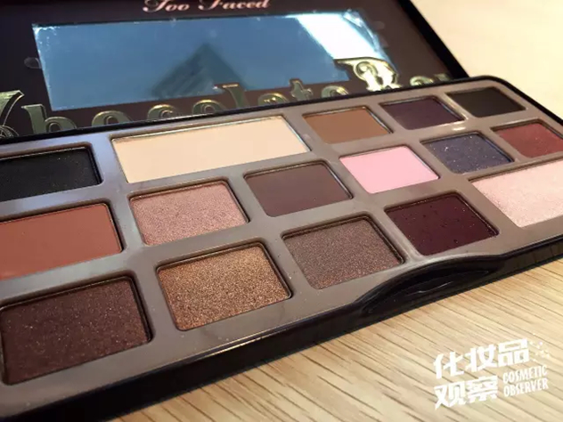Too Faced Chocolate Bar