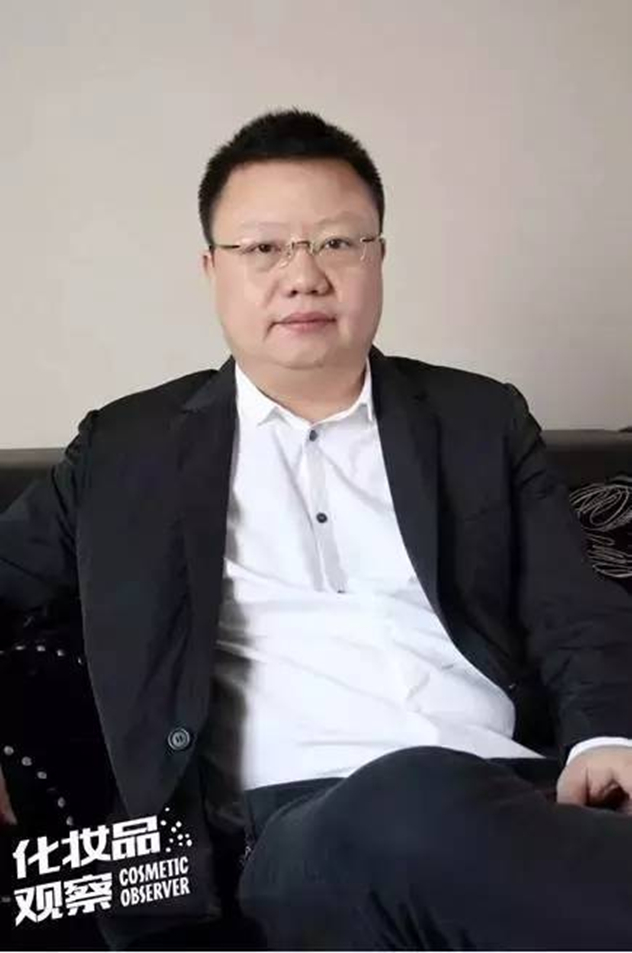 娇兰佳人集团董事长蔡汝青