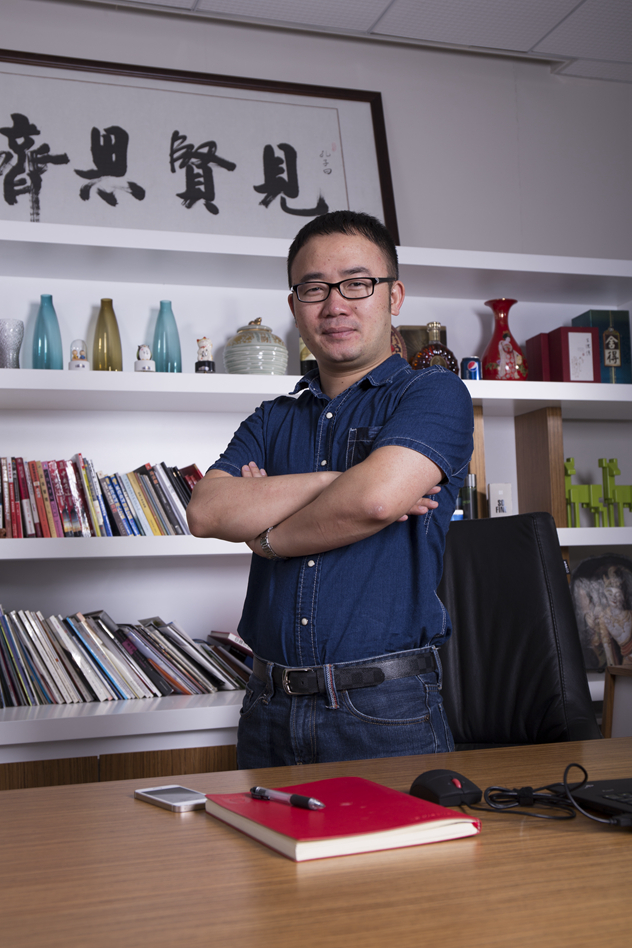 1484192935169925.jpg 王晓斌_副本.jpg