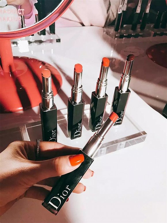 Dior Addict Lacquer Stick Dior Addict Lacquer Stick