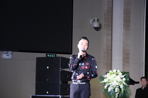 1489196579762621.jpg 广东红商文化董事长潘峰.JPG