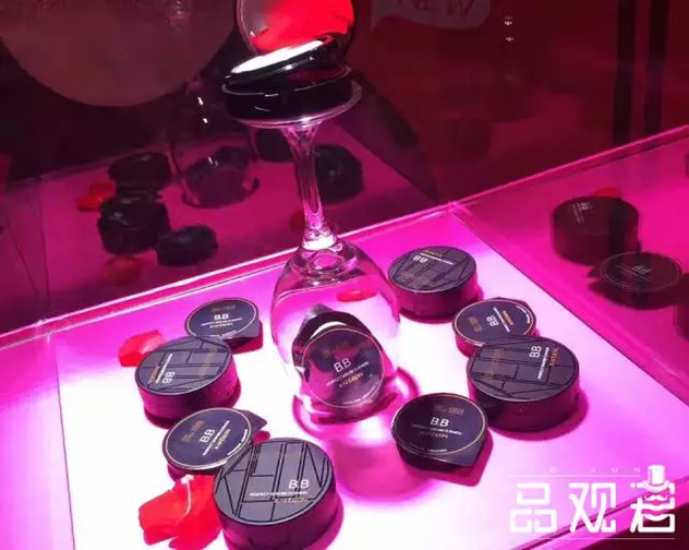 凯芙兰“小鲜粉”美肌无瑕气垫BB霜