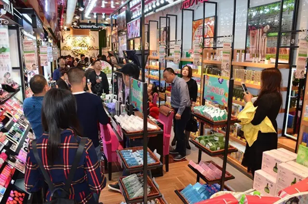 福建爱美化妆品连锁 福建爱美化妆品连锁