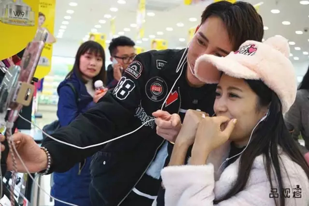 凯芙兰彩妆 凯芙兰彩妆