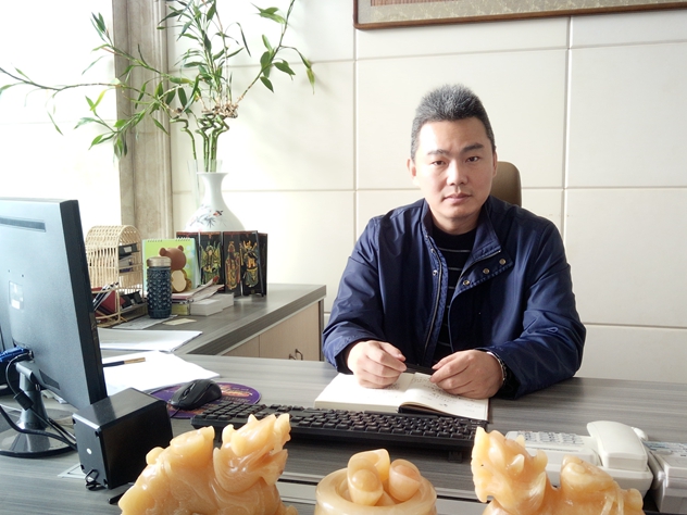 温州弘方总经理冯飞.jpg