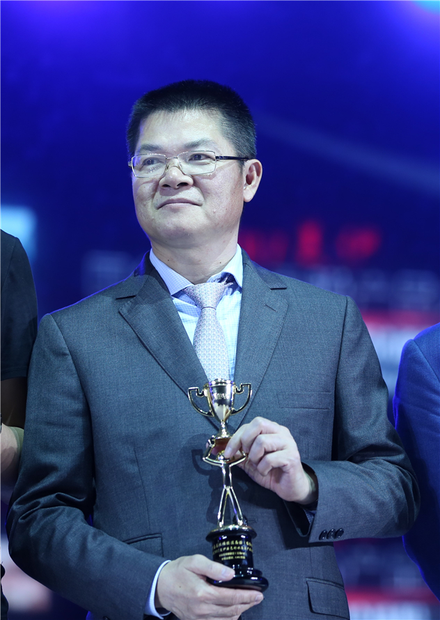1495719885607276.jpg 美伊时尚颁奖盛典2.jpg