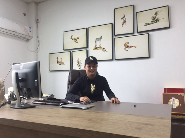 浙江杭州橙小橙化妆品连锁总经理周建雷 浙江杭州橙小橙化妆品连锁总经理周建雷