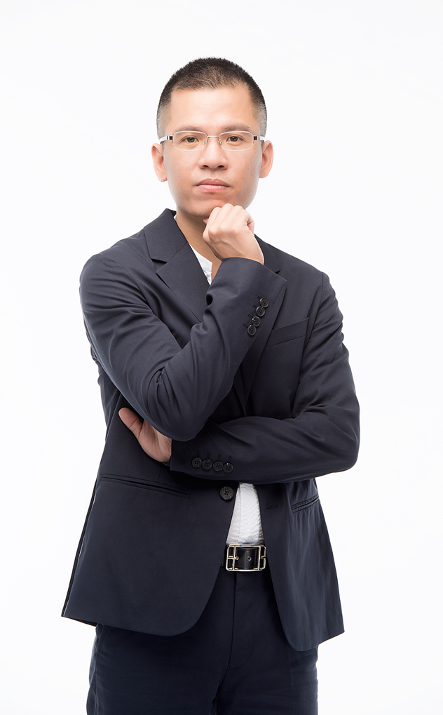 上美吕义雄 上美吕义雄