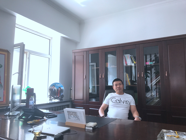 天宇化妆品连锁总经理舒晔 天宇化妆品连锁总经理舒晔