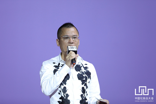 上美CEO吕义雄 上美CEO吕义雄
