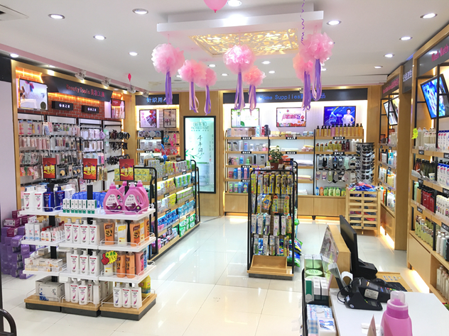 1501741104700177.jpg 店内全景_副本.jpg