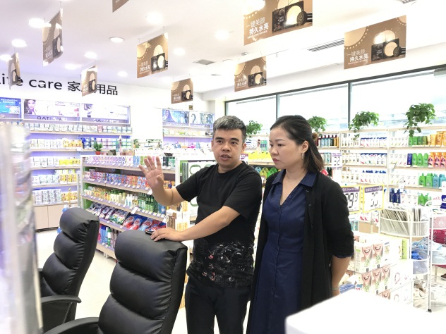 吴志刚老师店内讲解 (2).JPG
