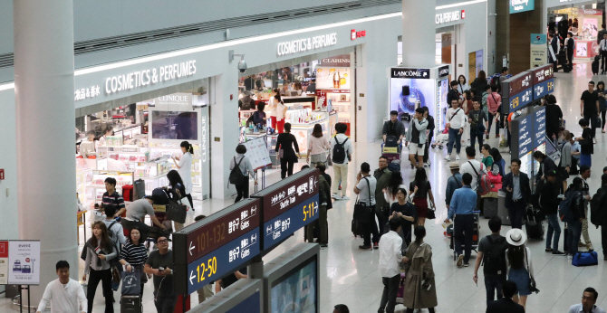 1507874042710073.jpg 11 韩国免税店.jpg