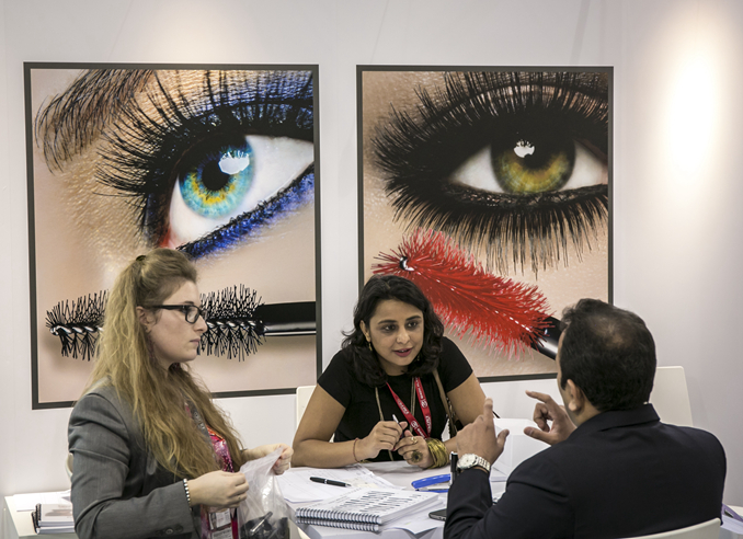 06_RECORD_BREAKING_EXHIBITOR_NUMBER6.jpg