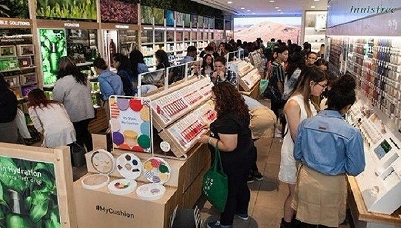 悦诗风吟纽约旗舰店