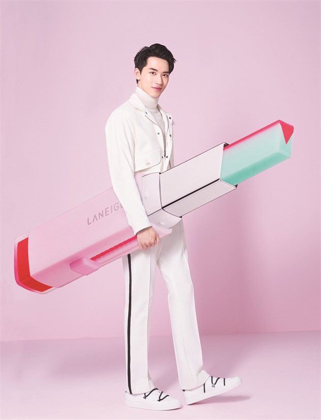 1510641242392874.jpg 兰芝双色果V棒-许魏洲 PR CUT.jpg