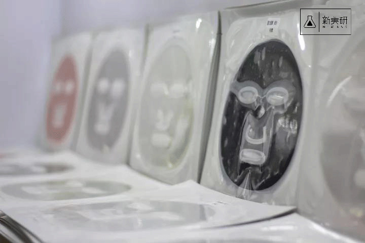 1510898291823240.jpg 4.jpg