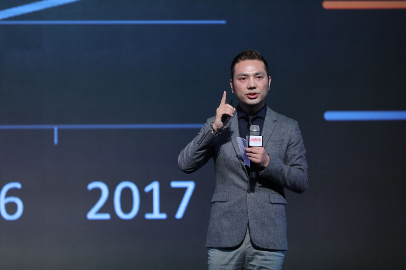 妍丽ceo朱虎诚