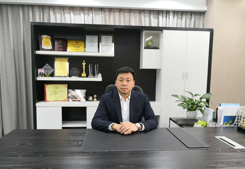 1513925549149182.jpg 赵建_副本.jpg