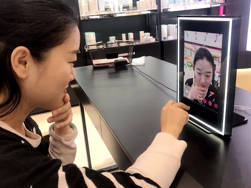 智能VR试妆机 智能VR试妆机