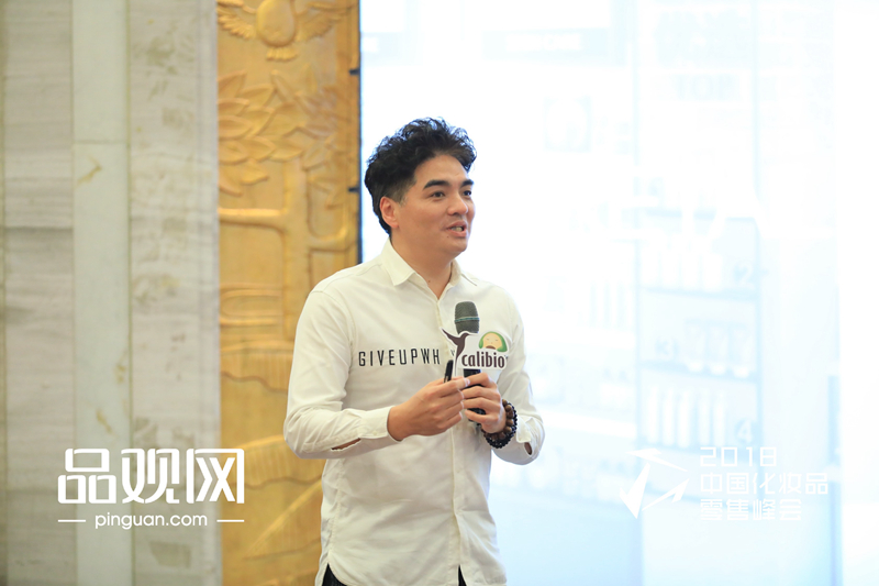 知名连锁经营顾问贺恒德