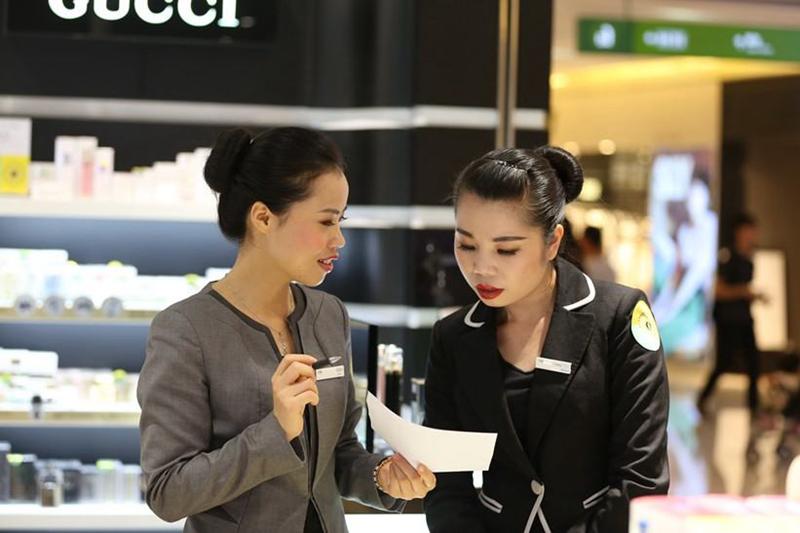 化妆品店BA 化妆品店BA