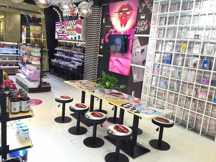 化妆品店体验区 化妆品店体验区