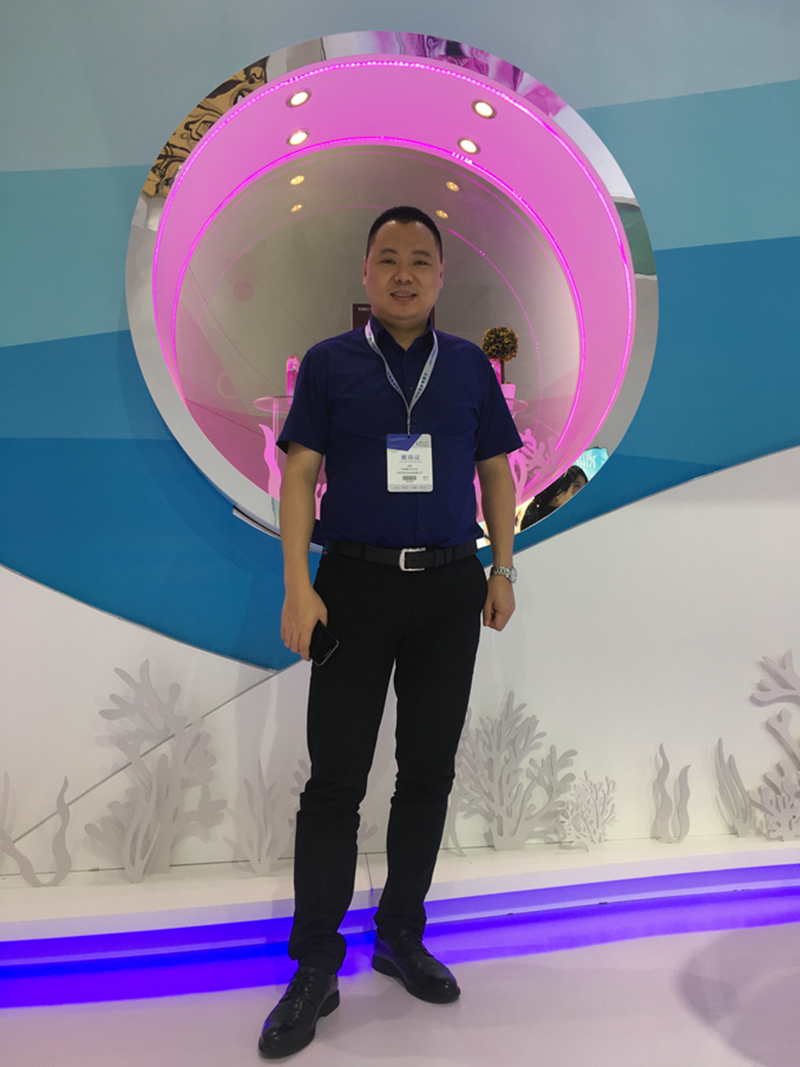 1526983860908721.jpg 李静.jpg