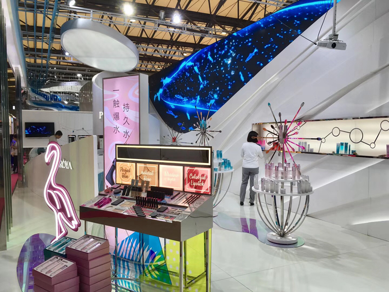 珀莱雅展区 珀莱雅展区