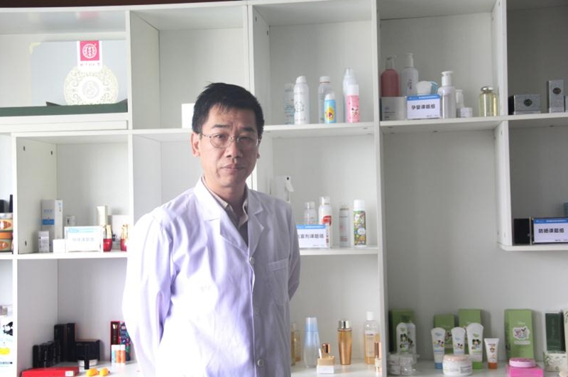 雅纯董事总经理刘山 雅纯董事总经理刘山