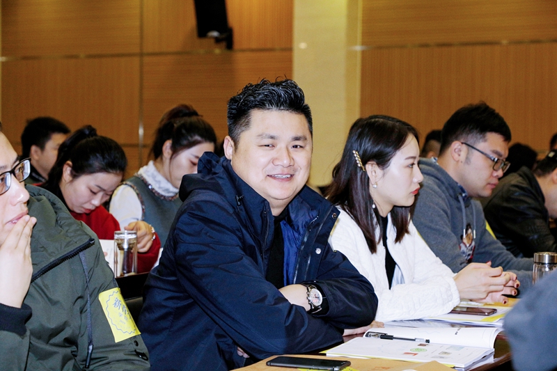 1544514632824724.jpg 学员上课3.jpg