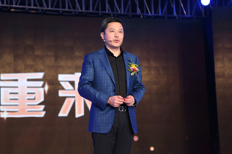1546097536245141.jpg 欧诗漫美容科技有限公司总经理沈逸_副本.jpg