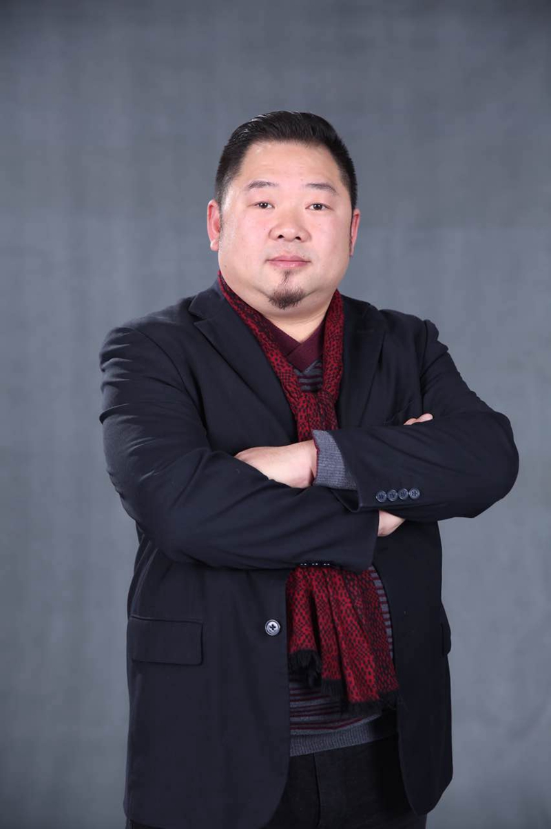 1547790969500286.jpg 7.冯瀚毅照片.jpg