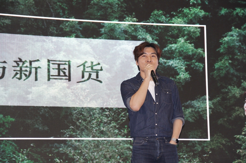 1557156195686056.jpg 07JUNPING品牌创始人方俊平.jpg