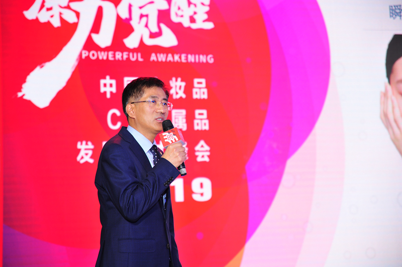 1558179299925670.jpg 5銆侀煩鍥借敾璇楁浖鍢夋€荤粡鐞嗘湸鍠勫熀_副本.jpg