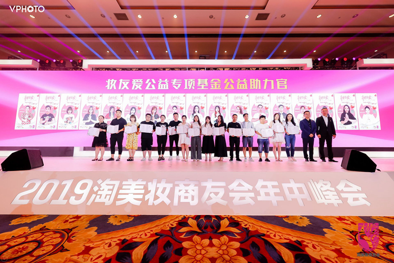 1562927599649605.jpg vbox7086_ALPS1791_202214_small-2_副本.jpg