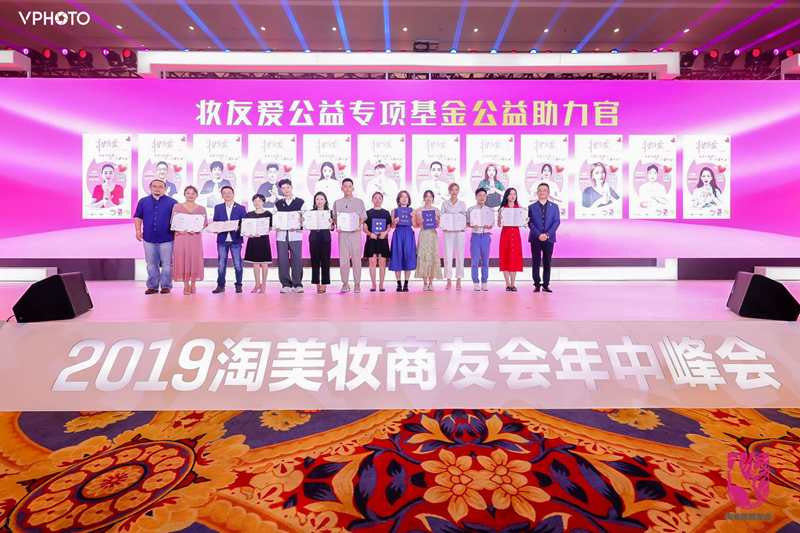 1562927684364410.jpg vbox7086_ALPS1935_210507_small_副本.jpg