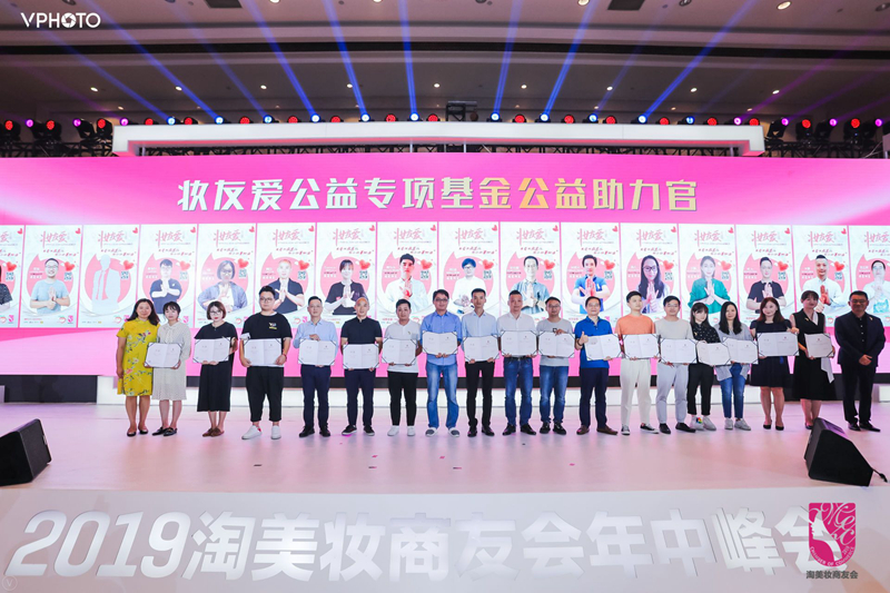1562927782903568.jpg vbox7163_AK4A6003_204657_small_副本.jpg