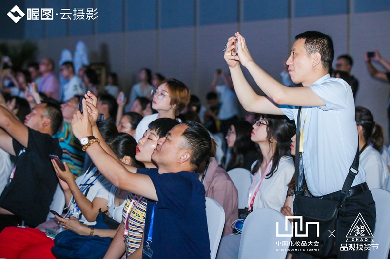1563872630139262.jpg 尼尔森_副本.jpg